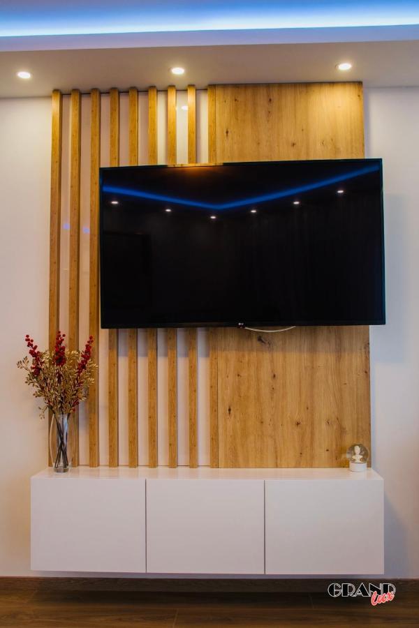 Grand Lux Apartment Doboj Bagian luar foto