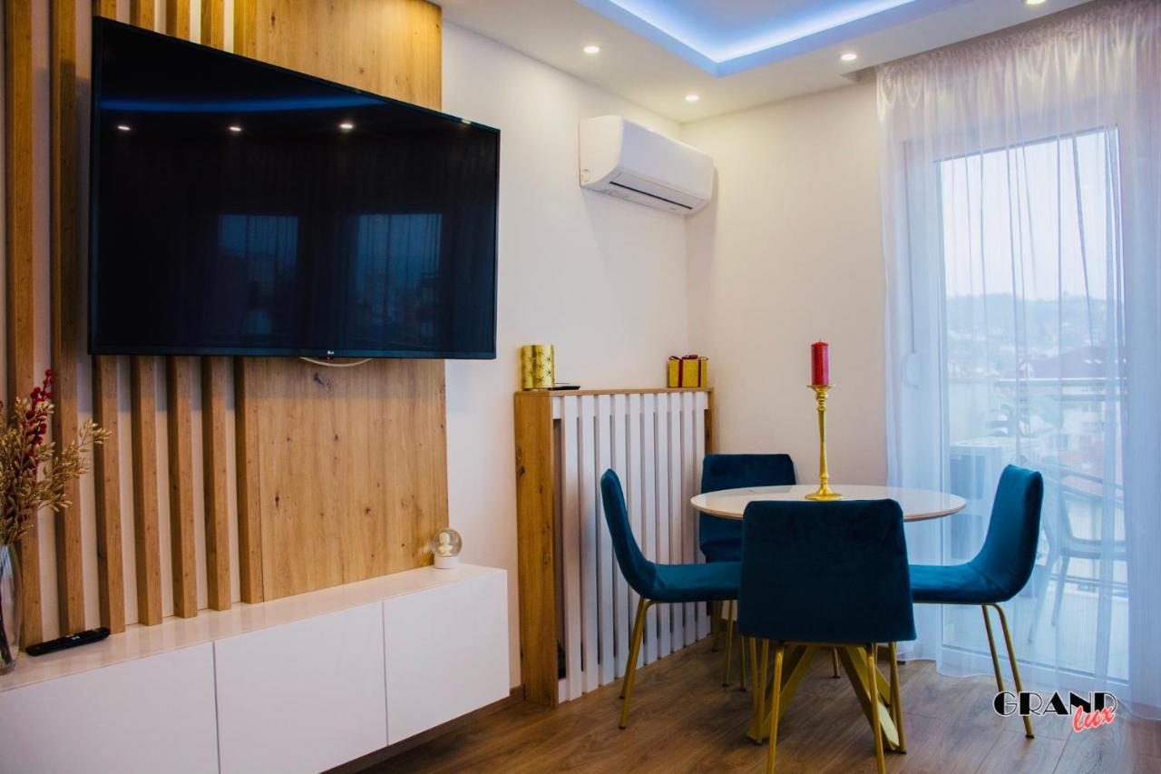 Grand Lux Apartment Doboj Bagian luar foto