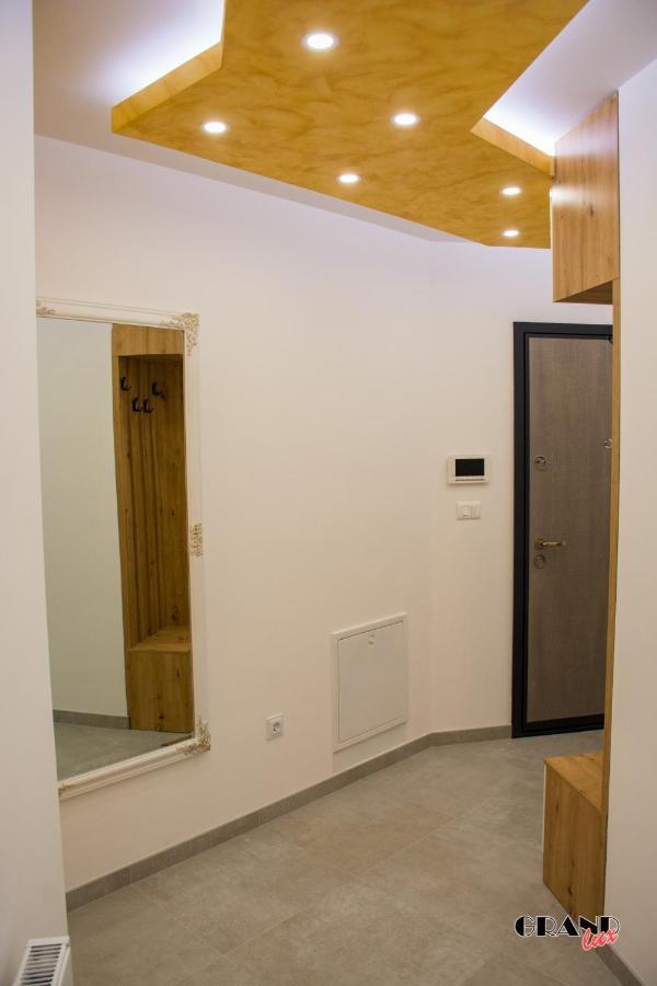 Grand Lux Apartment Doboj Bagian luar foto