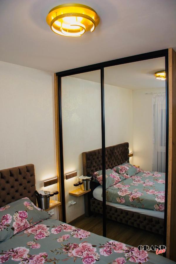 Grand Lux Apartment Doboj Bagian luar foto