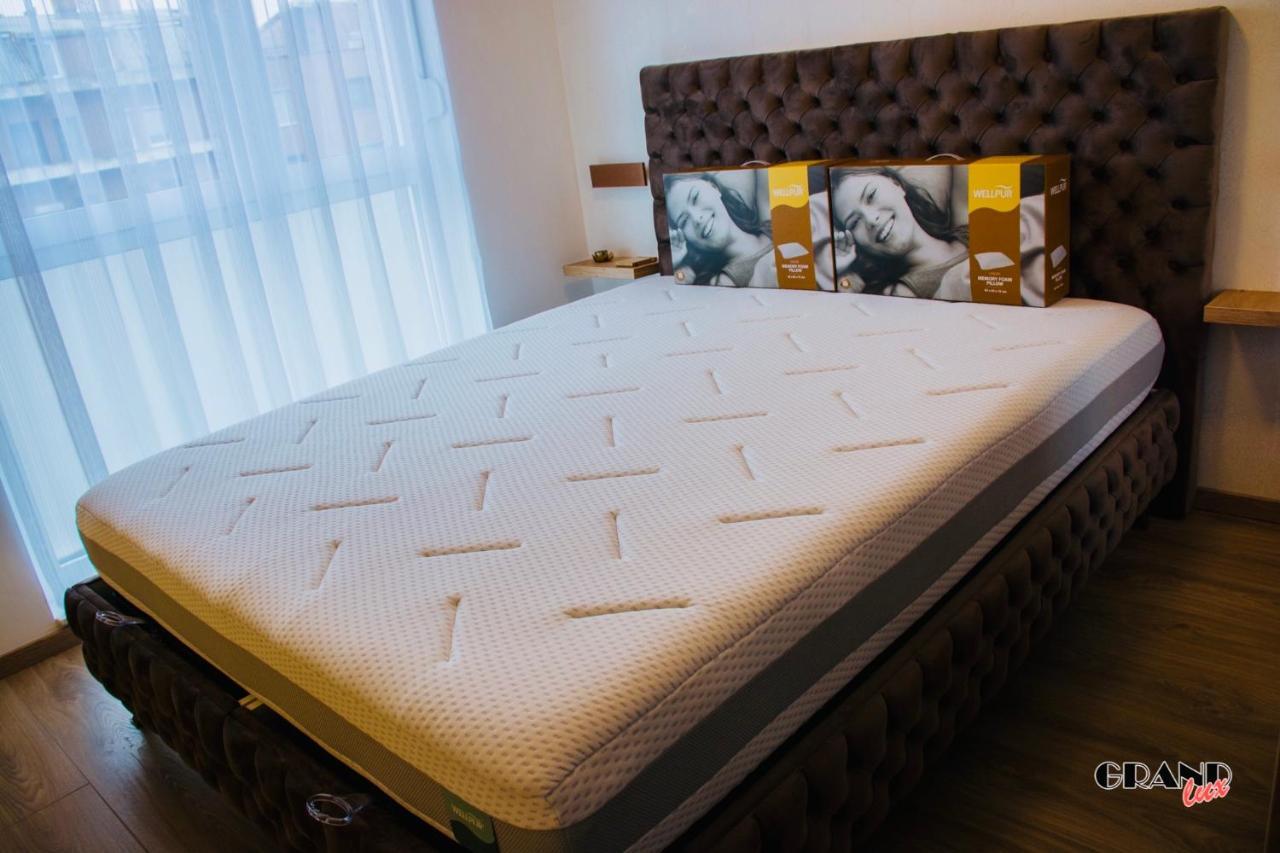 Grand Lux Apartment Doboj Bagian luar foto